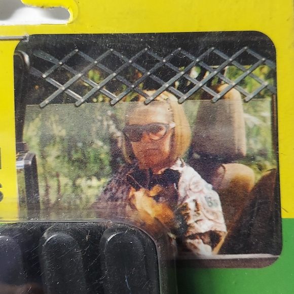 PERCELL Pet Vent Expandable Car Window - Picture 3 of 14